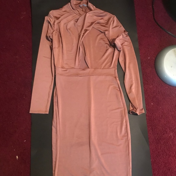 Fashion Nova - Don't Hold it Against Me Dress - Picture 6 of 10